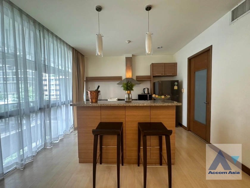 6  3 br Apartment for rent and sale in Ploenchit ,Bangkok BTS Ploenchit at Set on Landscape Court Yard AA30474