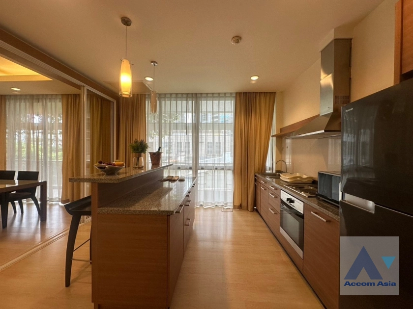 7  3 br Apartment for rent and sale in Ploenchit ,Bangkok BTS Ploenchit at Set on Landscape Court Yard AA30474