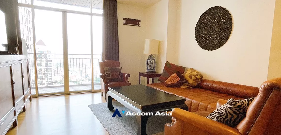  1 Bedroom  Condominium For Rent & Sale in Sathorn, Bangkok  near BTS Chong Nonsi (AA30476)