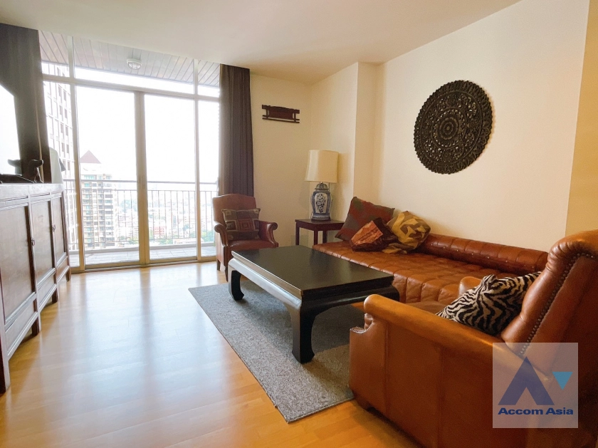 unit 1 Bedroom  Condominium For Rent & Sale in Sathorn, Bangkok  near BTS Chong Nonsi (AA30476)