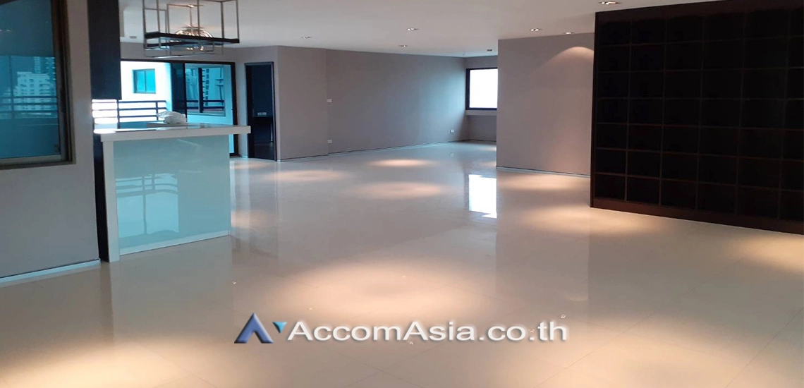 unit 3 Bedrooms  Condominium For Rent & Sale in Sukhumvit, Bangkok  near BTS Asok - MRT Sukhumvit (AA30477)