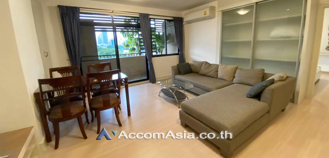 Pet friendly |  Cross Creek Condominium  2 Bedroom for Rent BTS Ekkamai in Sukhumvit Bangkok
