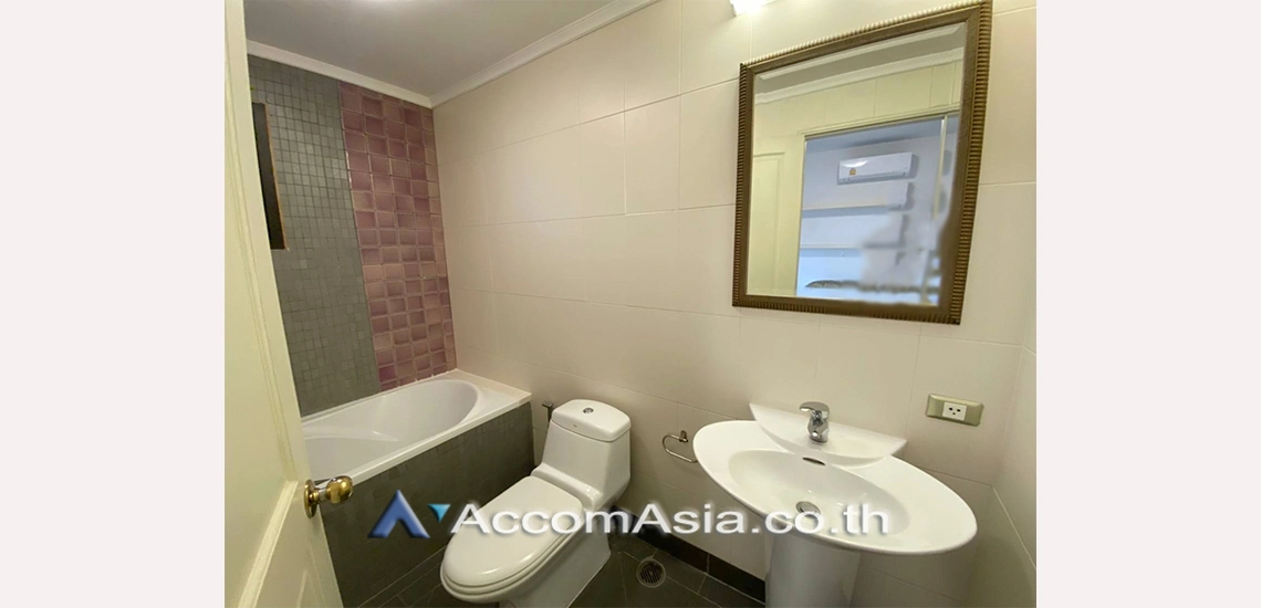 9  2 br Condominium For Rent in Sukhumvit ,Bangkok BTS Ekkamai at Cross Creek AA30480