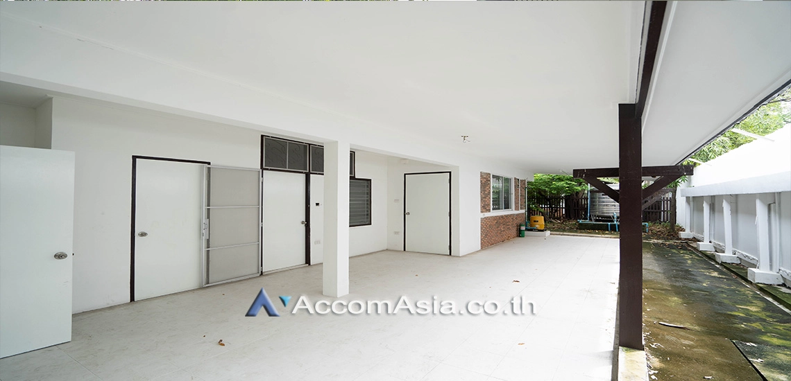 31  4 br House for rent and sale in New Phetchaburi ,Bangkok  at Thai Village AA30492