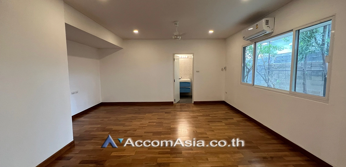 23  4 br House for rent and sale in New Phetchaburi ,Bangkok  at Thai Village AA30492