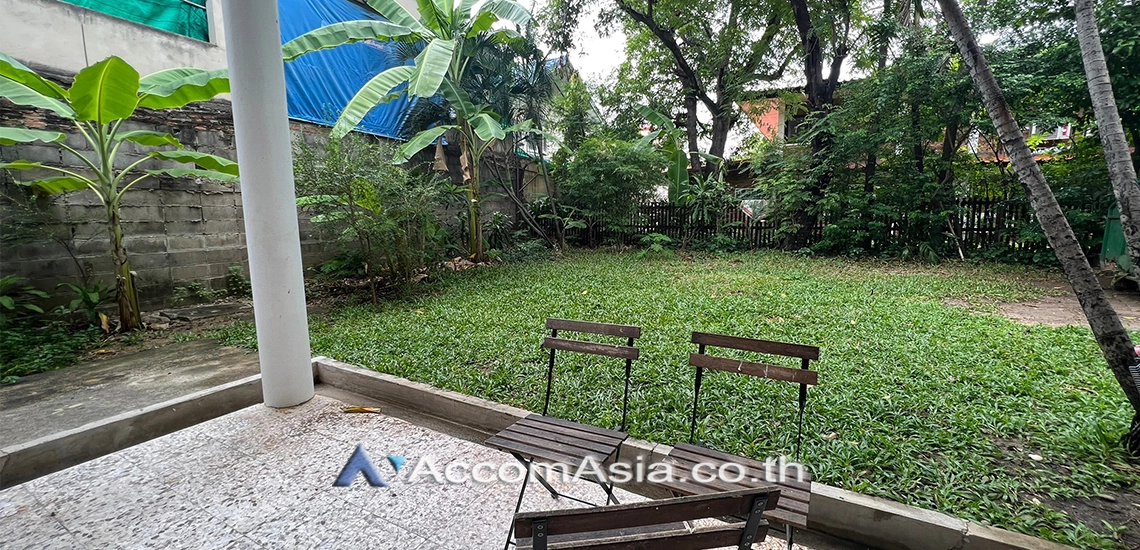 34  4 br House for rent and sale in New Phetchaburi ,Bangkok  at Thai Village AA30492