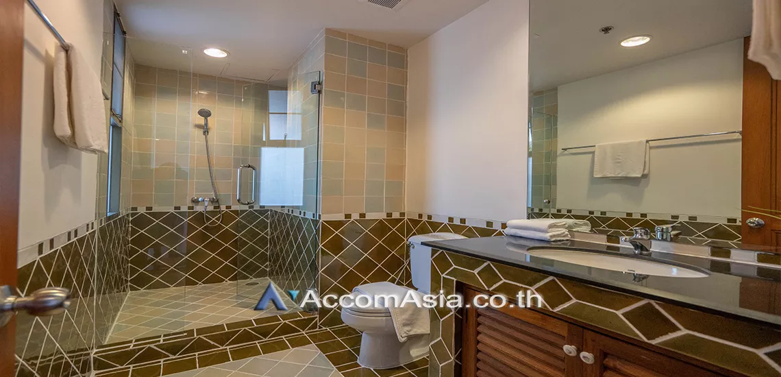 11  2 br Apartment For Rent in Sathorn ,Bangkok BRT Thanon Chan at The Spacious And Bright Dwelling AA30493
