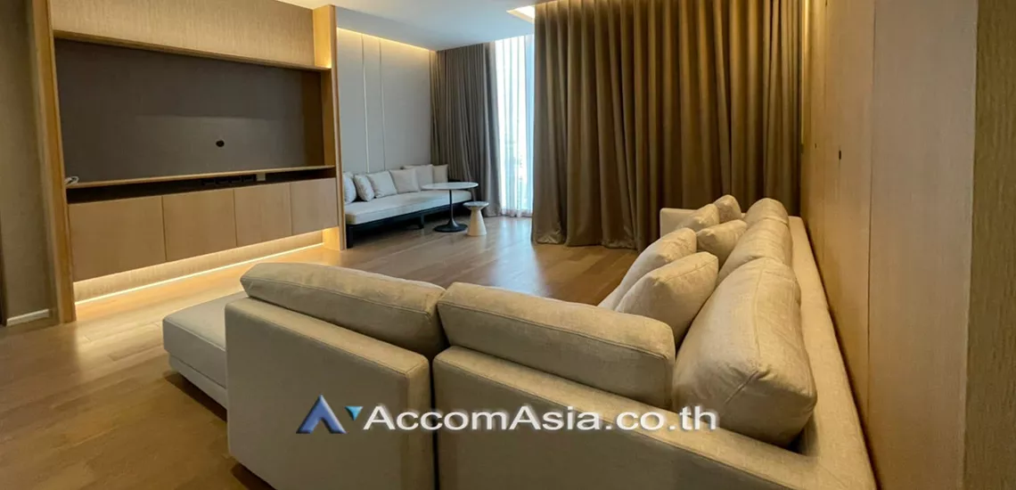 unit 2 Bedrooms  Condominium For Rent in Sukhumvit, Bangkok  near BTS Phrom Phong (AA30512)