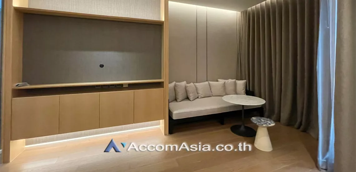 unit 2 Bedrooms  Condominium For Rent in Sukhumvit, Bangkok  near BTS Phrom Phong (AA30512)