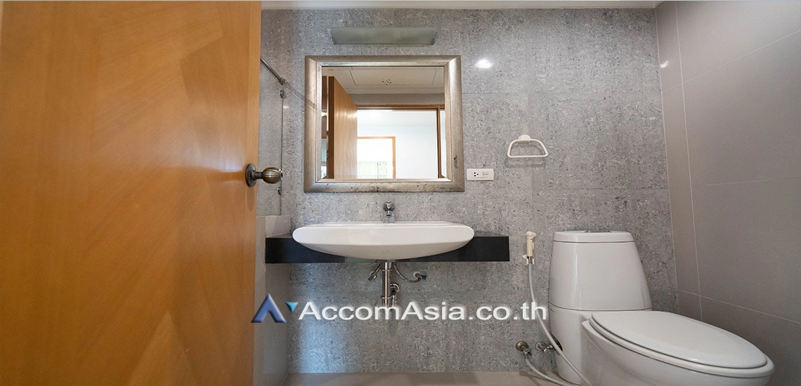 12  3 br Condominium For Rent in Sukhumvit ,Bangkok BTS Phrom Phong at Turnberry AA30513