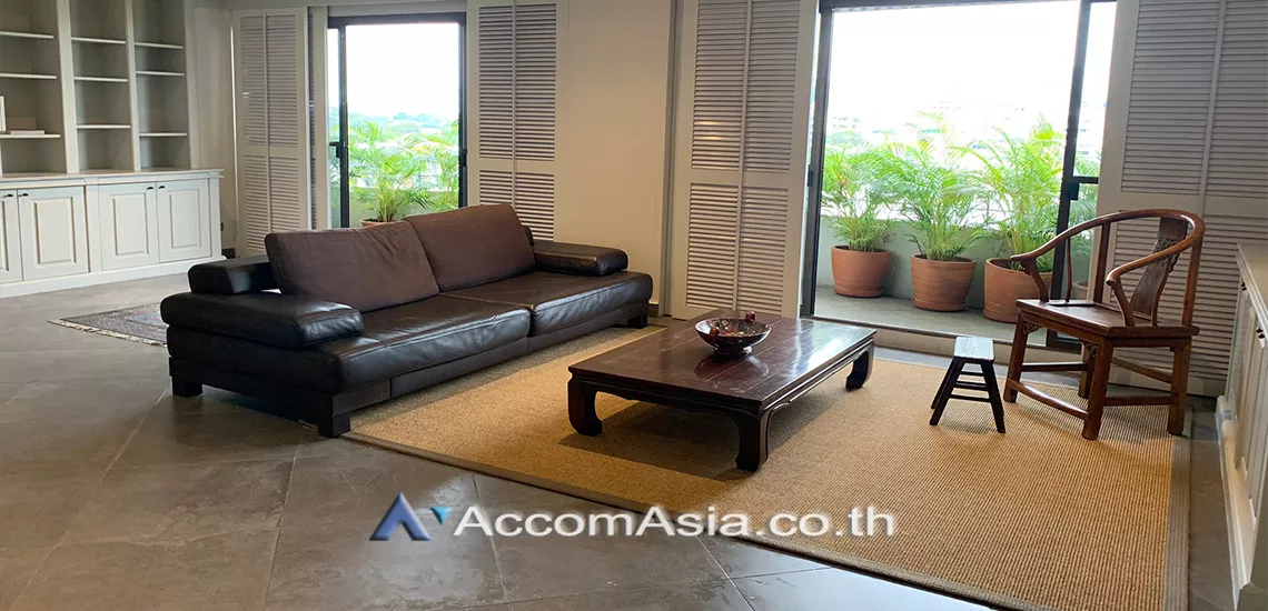 unit 3 Bedrooms  Condominium For Rent in Sathorn, Bangkok  near MRT Lumphini (AA30515)