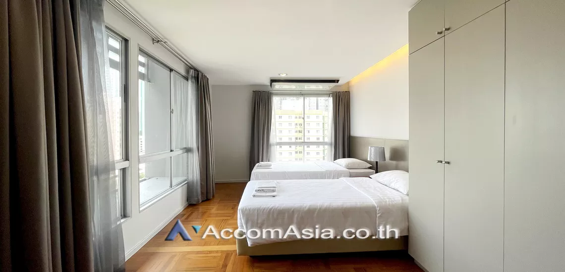 12  3 br Apartment For Rent in Sathorn ,Bangkok BTS Chong Nonsi at Private Garden Place AA30523