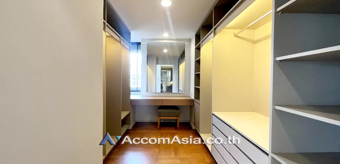10  3 br Apartment For Rent in Sathorn ,Bangkok BTS Chong Nonsi at Private Garden Place AA30523