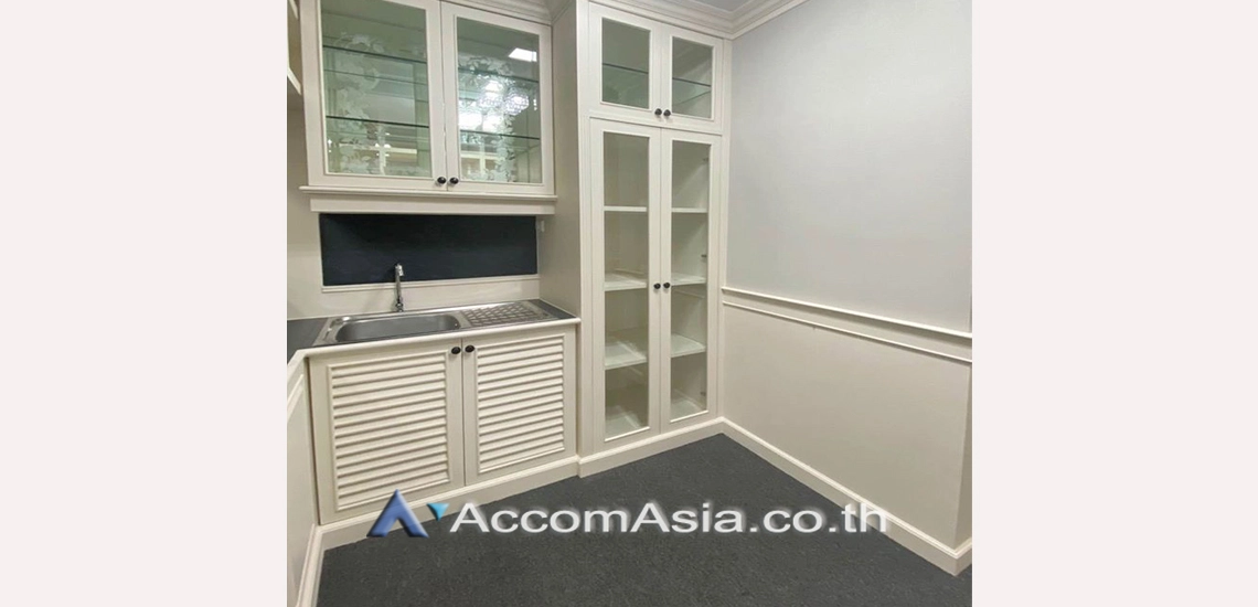12  2 br Condominium For Sale in Sukhumvit ,Bangkok BTS Thong Lo at Le Premier II AA30525