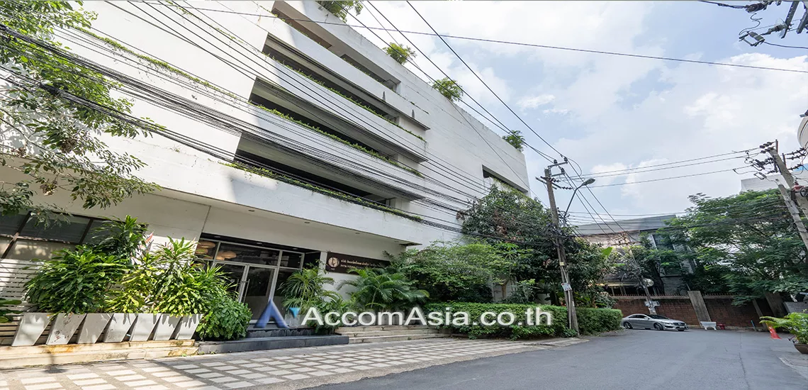 16  Condominium For Sale in Sukhumvit ,Bangkok BTS Thong Lo at Moon Tower AA30532