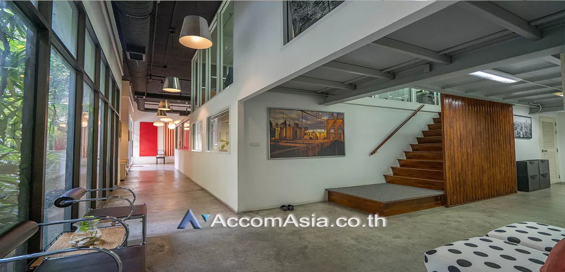 9  Condominium For Sale in Sukhumvit ,Bangkok BTS Thong Lo at Moon Tower AA30532