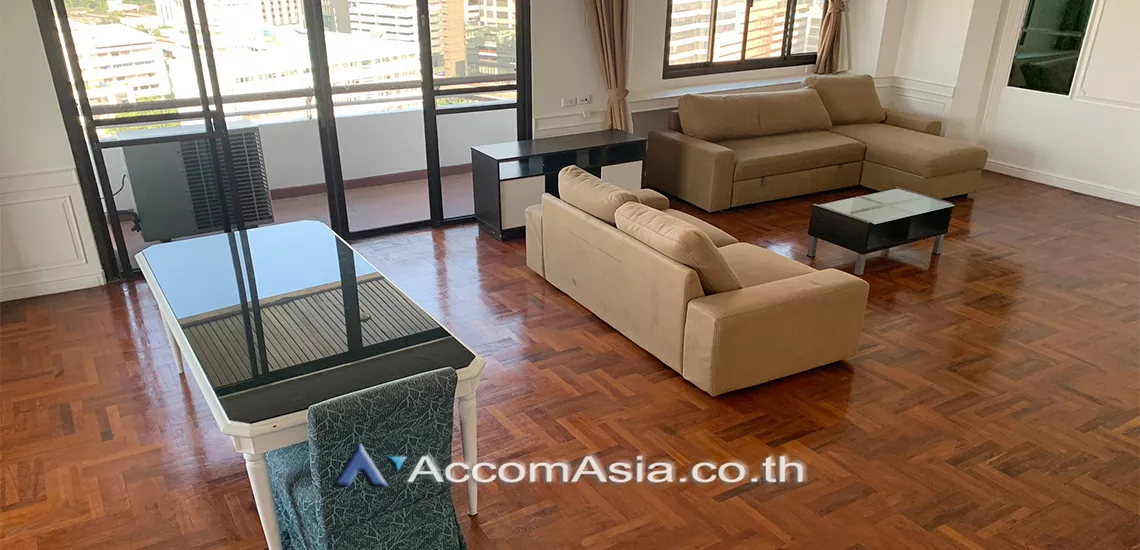 Duplex Condo, Pet friendly |  3 Bedrooms  Apartment For Rent in Phaholyothin, Bangkok  near BTS Ari (AA30535)