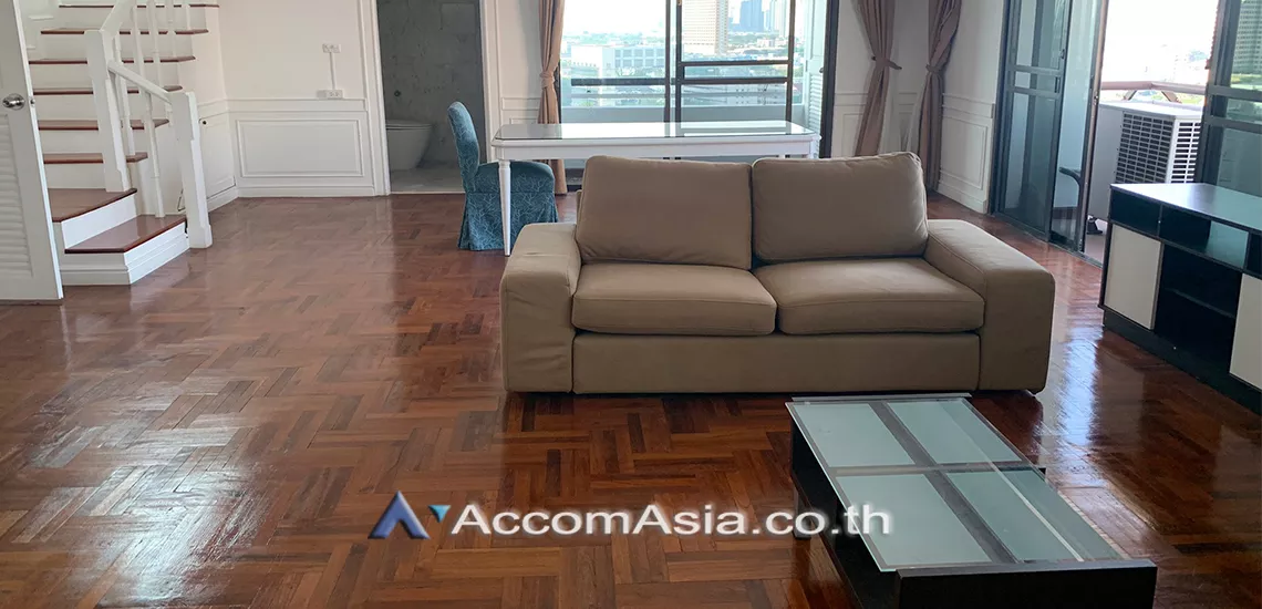 Duplex Condo, Pet friendly |  3 Bedrooms  Apartment For Rent in Phaholyothin, Bangkok  near BTS Ari (AA30535)