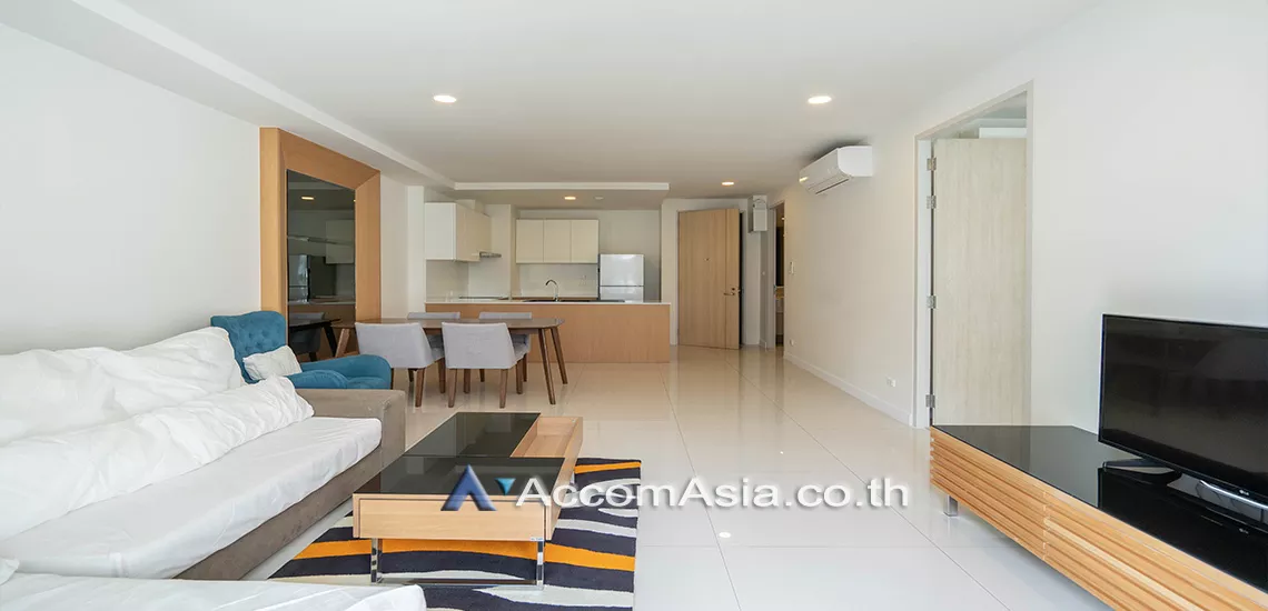 unit 1 Bedroom  Apartment For Rent in Sukhumvit, Bangkok  near BTS Phrom Phong (AA30541)