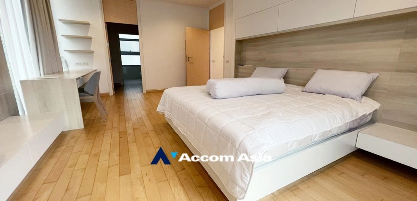 18  3 br House For Rent in Ratchadaphisek ,Bangkok MRT Phetchaburi at Hem 52 At Rama 9 AA30548