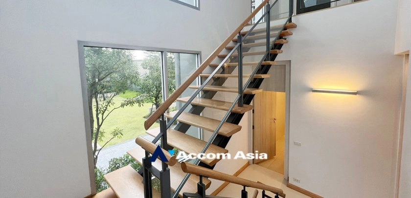 28  3 br House For Rent in Ratchadaphisek ,Bangkok MRT Phetchaburi at Hem 52 At Rama 9 AA30548