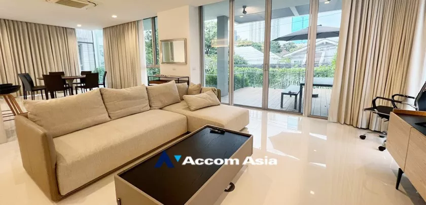 5  3 br House For Rent in Ratchadapisek ,Bangkok MRT Phetchaburi at Modern Executive Houses Compound AA30548