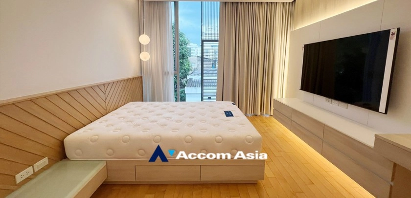 20  3 br House For Rent in Ratchadaphisek ,Bangkok MRT Phetchaburi at Hem 52 At Rama 9 AA30548