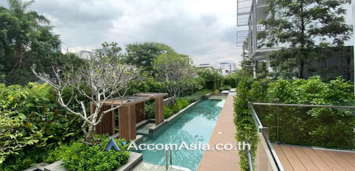 5  2 br House for rent and sale in Ratchadaphisek ,Bangkok MRT Phetchaburi at Modern Executive Houses Compound AA30549
