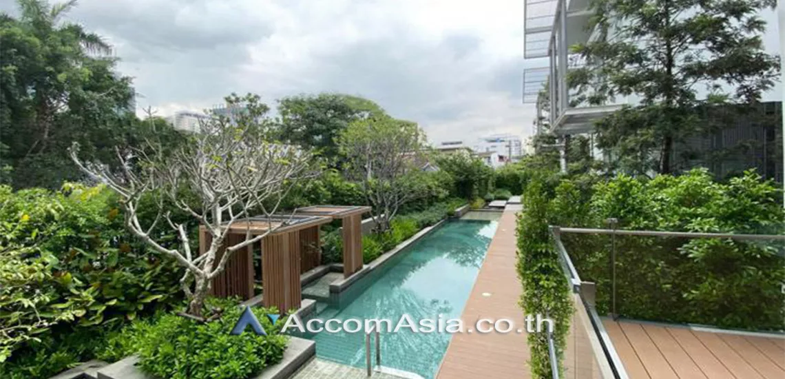 5  2 br House For Rent in Ratchadapisek ,Bangkok MRT Phetchaburi at Modern Executive Houses Compound AA30549