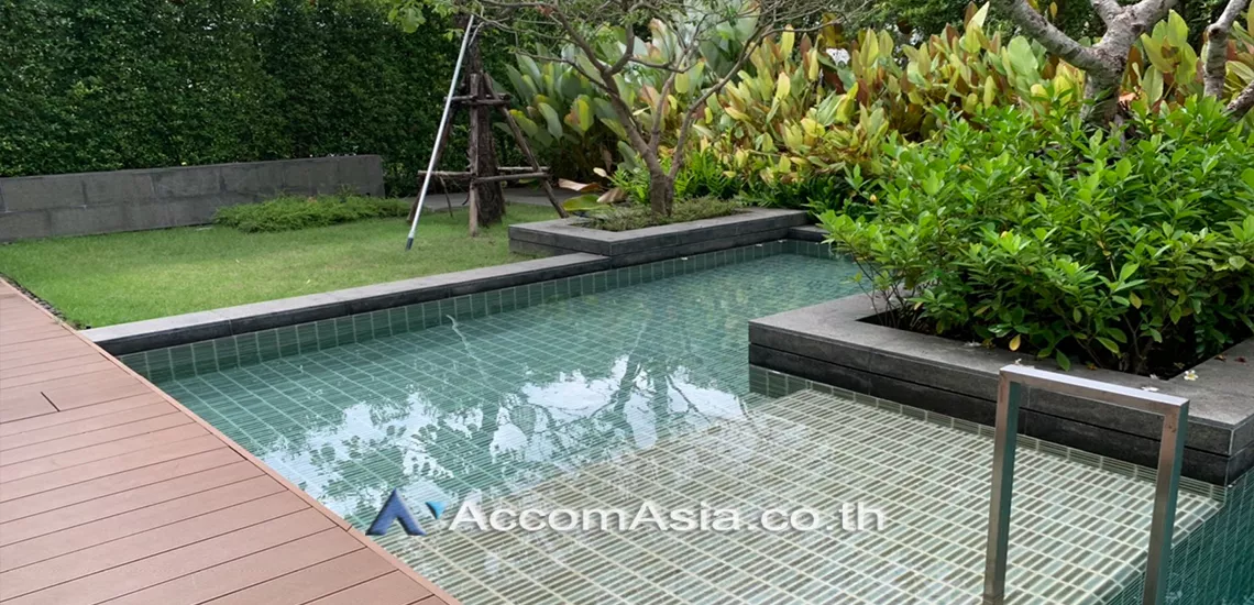 12  2 br House for rent and sale in Ratchadaphisek ,Bangkok MRT Phetchaburi at Modern Executive Houses Compound AA30549