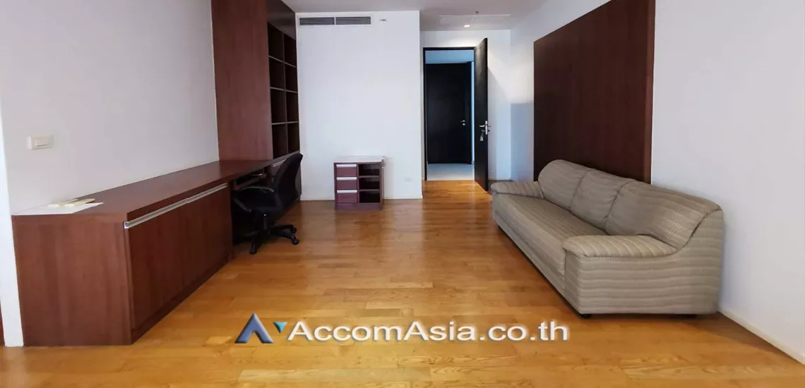 unitPet friendly |  2 Bedrooms  Condominium For Rent in Sukhumvit, Bangkok  near BTS Phrom Phong (AA30550)