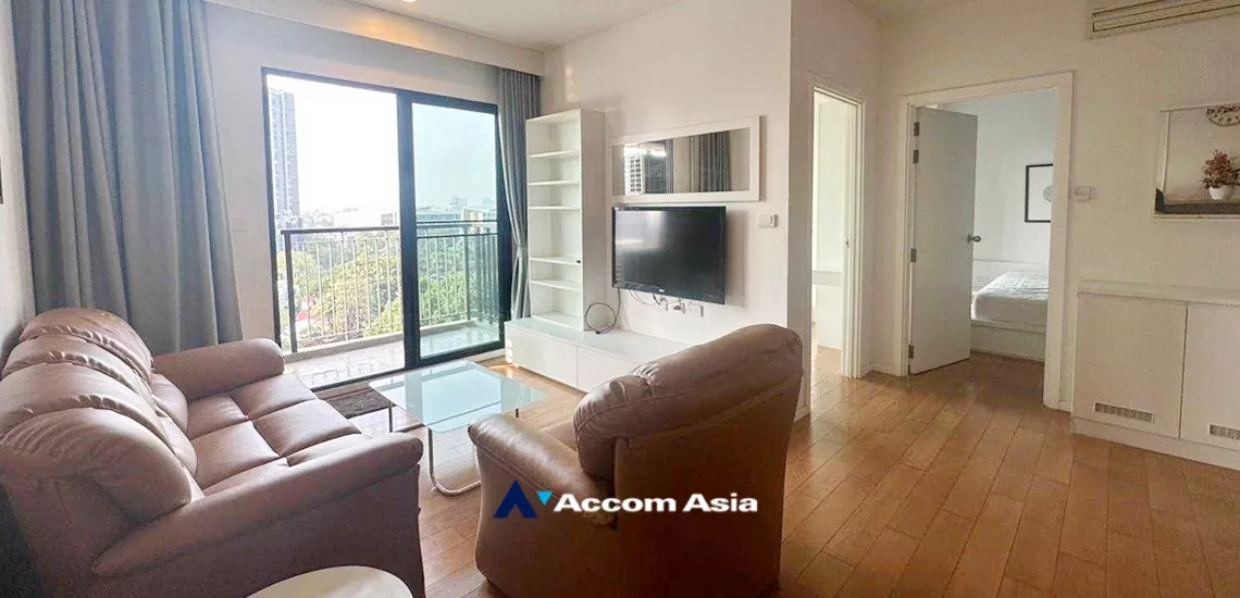 unit 2 Bedrooms  Condominium For Rent in Sukhumvit, Bangkok  near BTS On Nut (AA30581)
