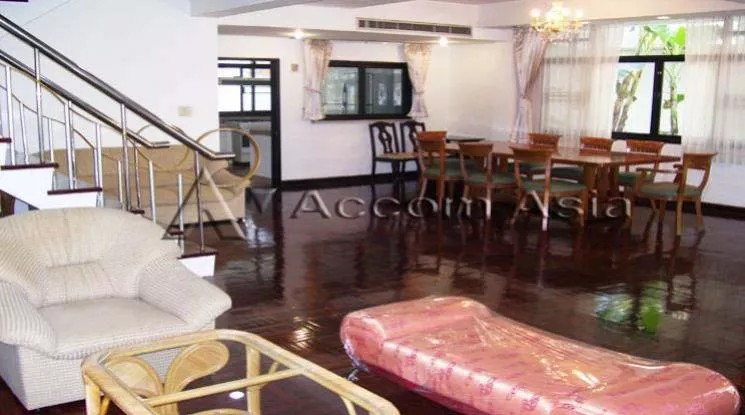  1  3 br Townhouse For Rent in Sukhumvit ,Bangkok BTS Phrom Phong at Townhouse in compound AA30584