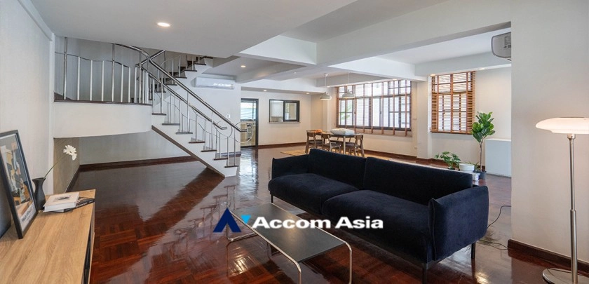  1  3 br Townhouse For Rent in Sukhumvit ,Bangkok BTS Phrom Phong at Townhouse in compound AA30585
