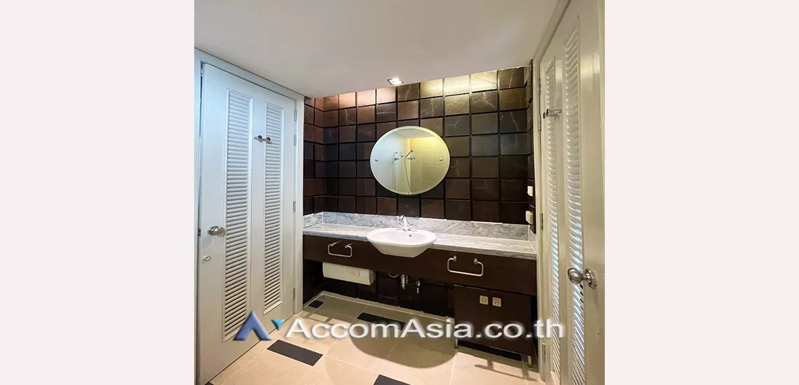 15  3 br Apartment For Rent in Sukhumvit ,Bangkok BTS Thong Lo at Fully Furnished Suites AA30601