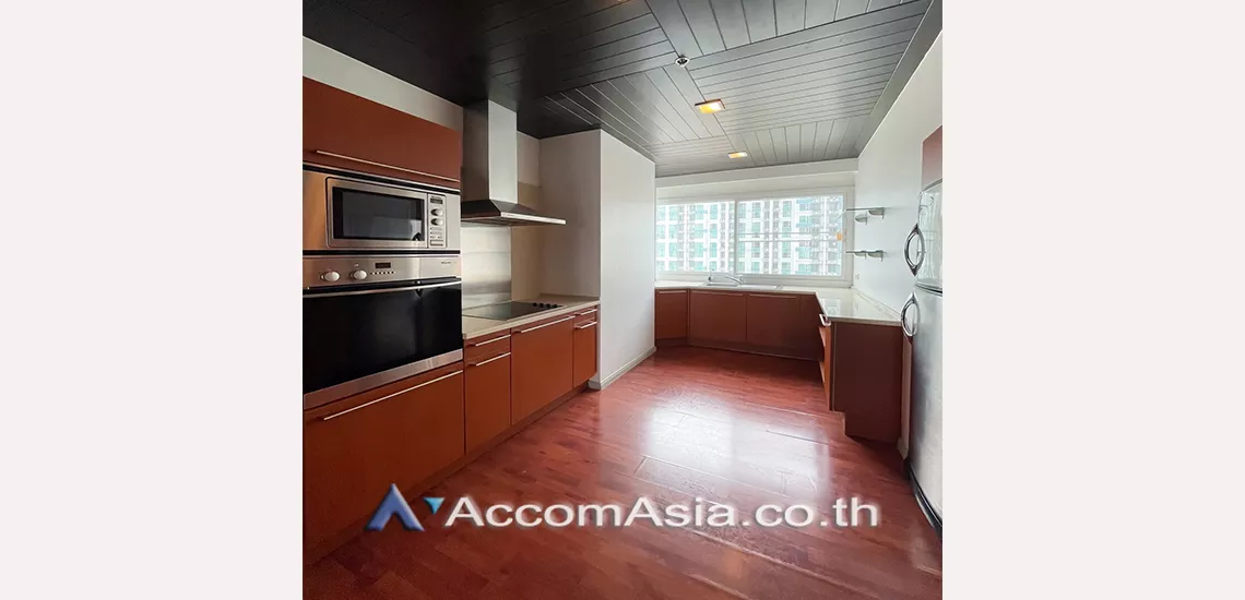 6  3 br Apartment For Rent in Sukhumvit ,Bangkok BTS Thong Lo at Fully Furnished Suites AA30601