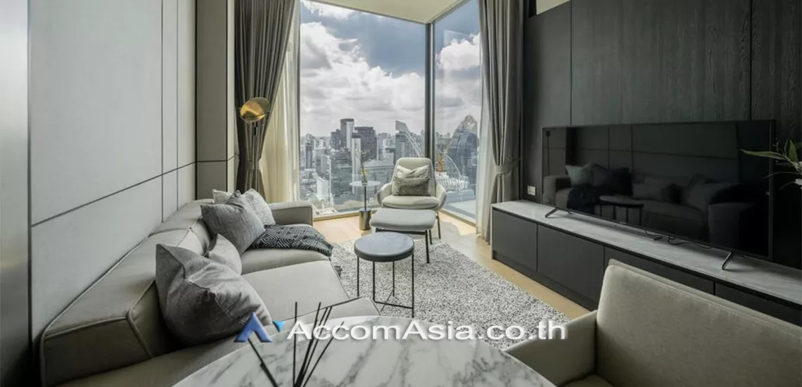 unit 1 Bedroom  Condominium For Rent & Sale in Ploenchit, Bangkok  near BTS Chitlom (AA30610)