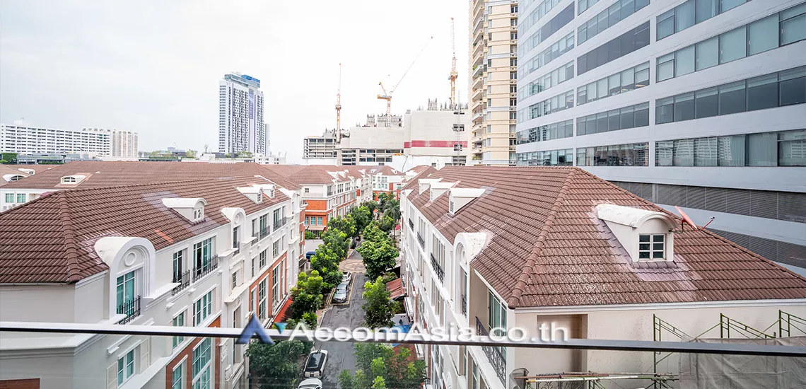 10  1 br Condominium For Rent in Sukhumvit ,Bangkok BTS Thong Lo at KHUN by Yoo AA30614