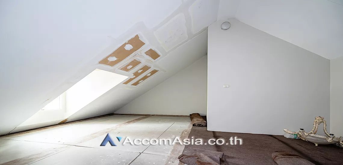 23  4 br House For Rent in Sukhumvit ,Bangkok BTS Thong Lo at Baan Klang Krung Thonglor AA30618