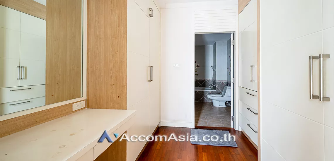 26  4 br House For Rent in Sukhumvit ,Bangkok BTS Thong Lo at Baan Klang Krung Thonglor AA30618