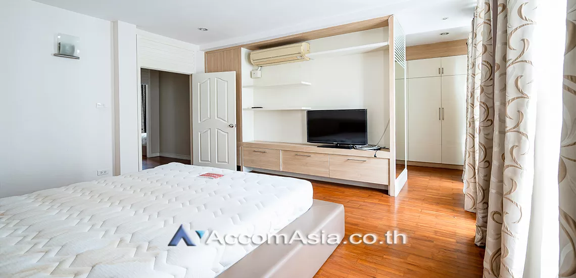 21  4 br House For Rent in Sukhumvit ,Bangkok BTS Thong Lo at Baan Klang Krung Thonglor AA30618