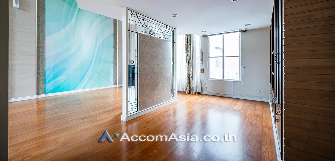 7  4 br House For Rent in Sukhumvit ,Bangkok BTS Thong Lo at Baan Klang Krung Thonglor AA30618