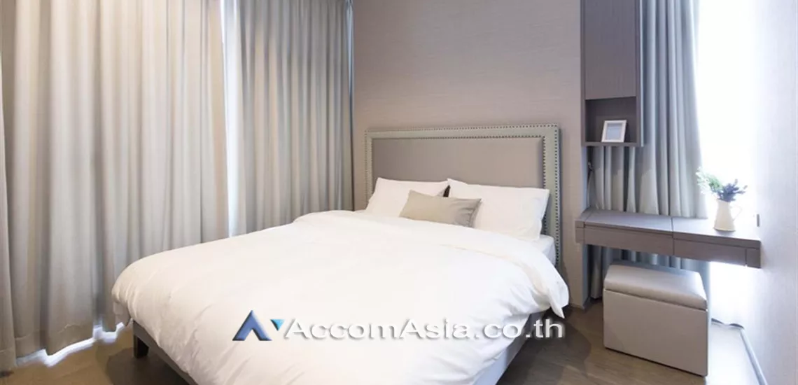 18  2 br Condominium For Rent in Silom ,Bangkok BTS Surasak at The Diplomat Sathorn AA30620