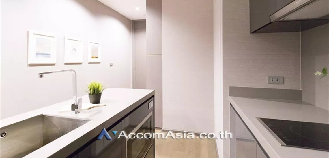 11  2 br Condominium For Rent in Silom ,Bangkok BTS Surasak at The Diplomat Sathorn AA30620