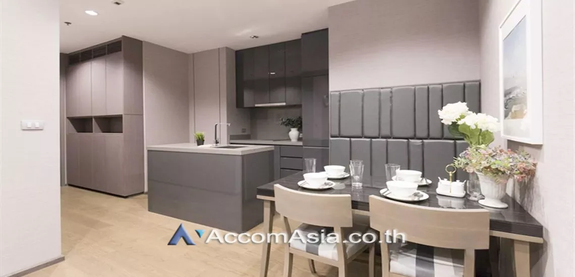 5  2 br Condominium For Rent in Silom ,Bangkok BTS Surasak at The Diplomat Sathorn AA30620