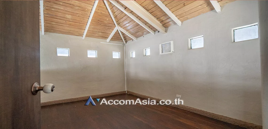 15  4 br House For Sale in Sukhumvit ,Bangkok BTS Phrom Phong AA30634