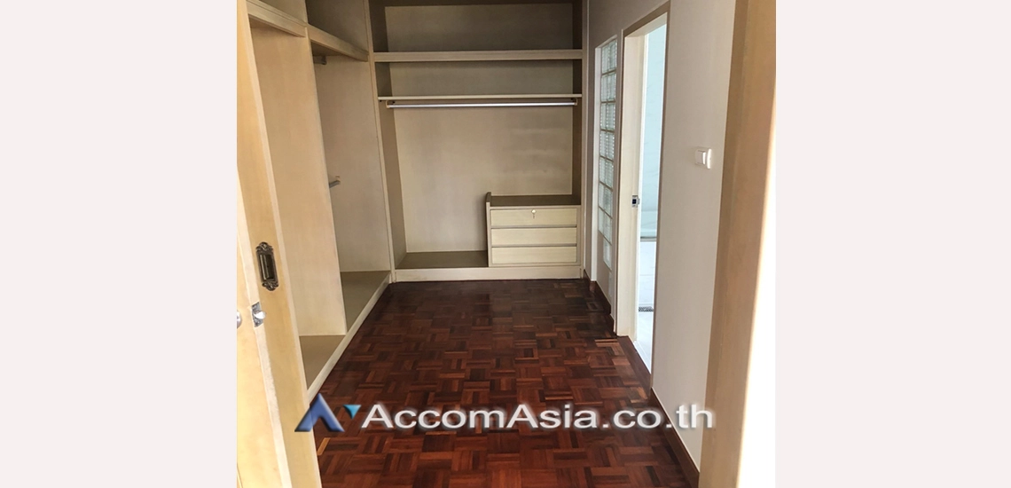 22  4 br House for rent and sale in Sukhumvit ,Bangkok BTS Phrom Phong AA30642