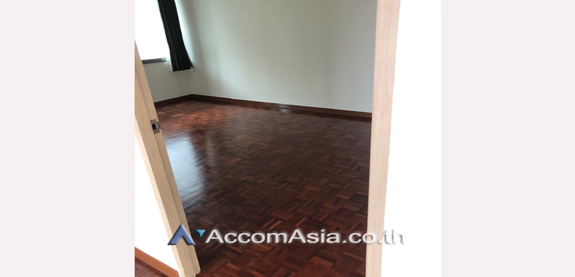 21  4 br House for rent and sale in Sukhumvit ,Bangkok BTS Phrom Phong AA30642