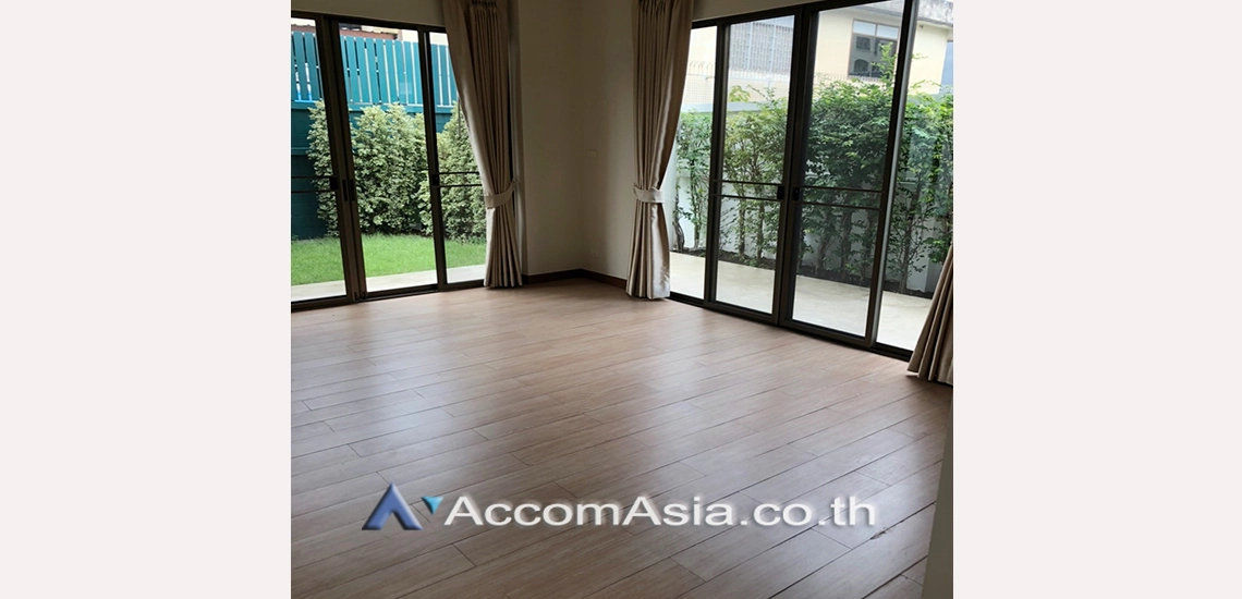 unitPet friendly |  4 Bedrooms  House For Rent & Sale in Sukhumvit, Bangkok  near BTS Phrom Phong (AA30642)