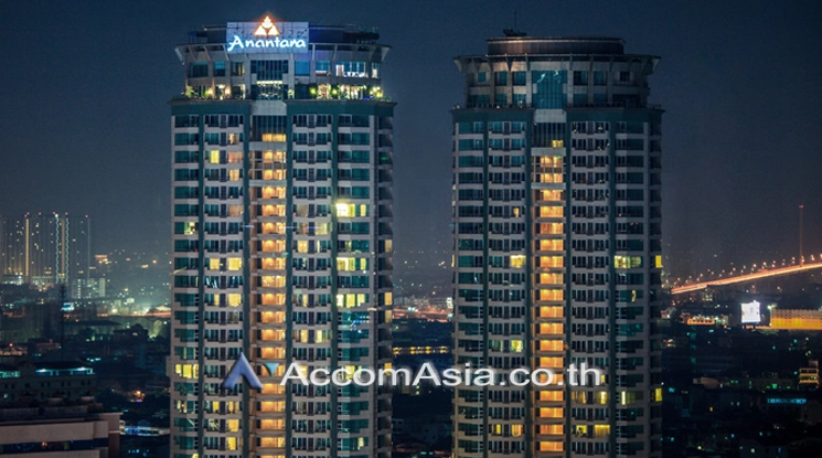 unitHigh-rise luxury condo with skyline view at Anantara (AA30653)